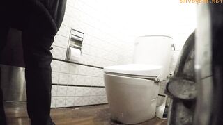 高画質！スリム美女がアレを奥深くまで挿入します【突撃！隣の女子トイレ㉔】 voyeur jp