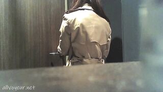 突撃！隣の女子トイレ㊻ voyeur jp