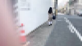 お嬢様学校JKノーパンマ〇コ穢れ無き天然パイパン推定処女スカートめくり【パンチラ盗●風】 voyeur jp