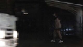 青チェ逆さ撮り▷ノーパンJKのヒクつくま〇こアナル接写【パンチラ盗●】 voyeur jp