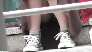 染み⁉︎バレたのに、見せつけてきた voyeur jp 2