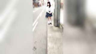 青チェJ●のパンツ買取ムチムチ下半身とピンク乳首をお触り痴かん【パンチラローアングル】 voyeur jp