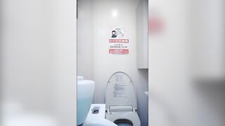 秘密の園　秋冬の女性トイレpart7 voyeur jp