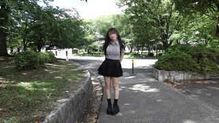 アイドル顔のココネちゃん車内フェラ挑戦 jav jvip