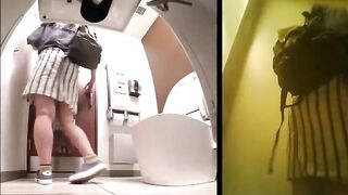 ＪＫ～熟女30名以上※洋式トイレ3カメスペシャル詰め合わせ voyeur jp