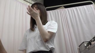 内科検診　いやらしい乳輪のJK　子宮エコーの際に股間をなで回され涙目になる jav jvip 5