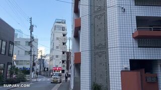 FC2PPV 4838081 【初】【大量潮吹き】ガチ大〇生が㋴ｷﾁに釣られて無修正ハメ撮り。感度抜群な敏感ボディーで痙攣イキ狂い。大洪水濡れマンコに生中出し大量潮吹き jav