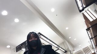 コミック好きな黒ストミニスカさんはグレー綿Pをチラ見せ JD27-4K voyeur jp 2