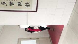 無臭　高画質　フリーハンドトイレ盗撮 voyeur jp 3 (14)