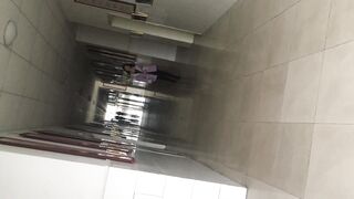 無臭　高画質　フリーハンドトイレ盗撮 voyeur jp 3 (15)