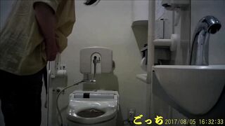 女子達のトイレ事情（人妻・熟女スペシャル） voyeur jp 2