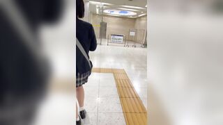 JK 盗撮日記 83 白チェックあ○ちゃん風童顔ロリロリJKを電車内とトイレ内で盗撮【※25分超撮影・撮影バレ】 voyeur jp 1