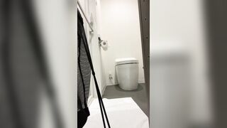 [侵入痴かん］バスケ部JKの浴室●恐怖に固まり号泣する中出し＆胸に射精 jav jvip