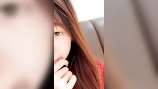 対照的にセクシーで無邪気な女の子〜【欲望と喜び】美しい脚、ピンクでセクシーなオマンコ、小道具を使ったオナニー、たくさんの水 china (4)