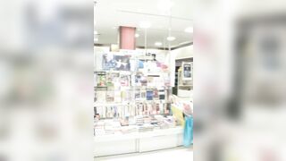 私服美少女逆さ , 靴屋のお仕事 vol.28, セーラー服童顔ポニテJK 食い込みP直下撮り ☆逆さ撮り voyeur jp (1)