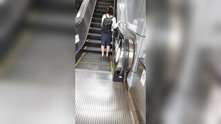 まるで本物!超リアルCG20～久しぶりに捲りあり！？OL６名～ voyeur jp 2 (2)