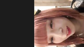 赤い髪のお姉さんがオナニーするzoom jav jvip