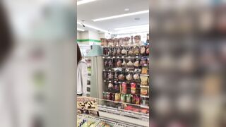 さくっと街撮り　☆女子4名さかさ収録☆ voyeur jp