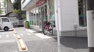 《無垢なロリJK》【電車盗撮】【自宅盗撮】超無垢なロリJK　黒髪ショート　お毛も生えそろっていない微乳女子校生 jav jvip 3