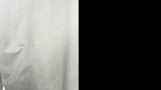 【ダブル痴漢】まさかの美人従妹どうし！ニーソ美脚OL＆美巨乳JDを激レア捕獲＊同時電マでシンクロ絶叫イキの敏感遺伝子！【高画質】 jav jvip 3 (3)