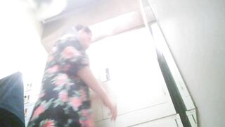 【着替え盗撮】アパレルSHOPで試着中の網タイツのお姉さんを隠し撮り, 【水着試着】ピンク乳首パイパン子の水着SHOP試着室の全裸着替えを隙 voyeur jp 1 (1)