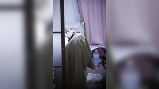 モデル級に可愛い女子 、マシュマロのようなお尻とツンと上向きのおっぱい、剃り跡がやらしい腋、全部見せます voyeur jp