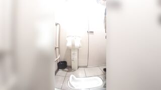 パイパンミニスカ女子のトイレ盗撮 voyeur jp 2