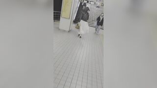 お姉さん・駅1 voyeur jp 5