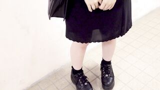 【パンツ買取交渉】女子アナ級美人なのに剛毛透けまくり voyeur jp 3