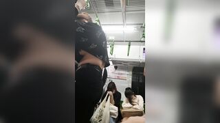 0032隣の正面だーれだあシリーズ2  坂道系ゆるふわjkちゃんお股熱視線 voyeur jp 2 (3)