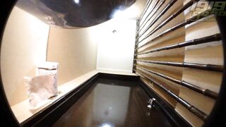 Japanese-style hot spring inn toilet voyeur jp 1