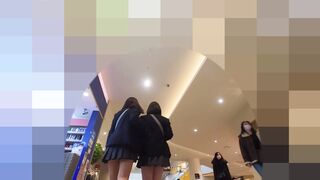 ◎ ローアングル＃20 ノーパンに見えてしまうJK voyeur jp 5