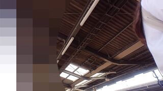 ◎ ローアングル＃20 ノーパンに見えてしまうJK voyeur jp 6