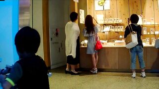 ◆ 自販機に仕掛けたカメラでパンチラ盗撮 　51, 【ホテルウーマン】ハプニング！紐パン半脱げからズレてマ○コ丸見えに！アナル＆ブラも voyeur jp 4 (1)