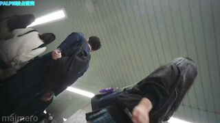 青★大勢の生足を逆さで見たいなぁ voyeur jp 6