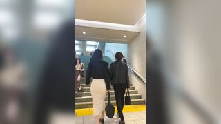 【4k】 テーパードパンツ長身美人 OLのお尻, 激揺れアンミラ系白ニットさんに今年最後のダメ元ナンパ!!! ちょっと口リ系フェイスのショーパンちゃ voyeur jp 3 (4)