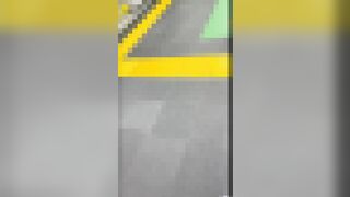 【悲鳴・激ヤバ？！】セーラーJK、無抵抗JKに路上お触り【２人分】 voyeur jp 1