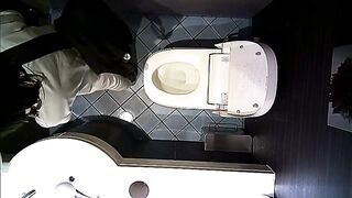 意識高い系のおトイレ ３　15人登場 voyeur jp 2