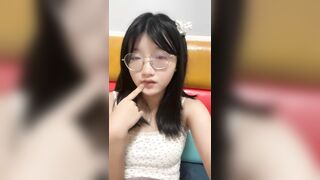 隣の娘！姉妹を海に連れてって～【揺らして揺らして揺らして】オナニー道具！痙攣！白濁液ダダ漏れ～ china 1 (2)