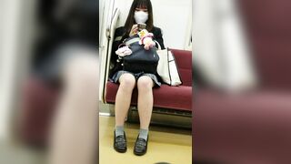 対面動画043, 【モロバレ】 正統派清楚美jkにバレながら白パンティゲット , 【制服JK！睡魔が襲う！7 】見つめていたい voyeur jp 1 (3)