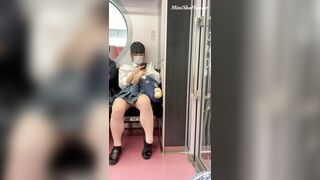 対面動画043, 【モロバレ】 正統派清楚美jkにバレながら白パンティゲット , 【制服JK！睡魔が襲う！7 】見つめていたい voyeur jp 2 (5)