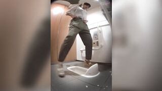 15378637wcpeep 大都会駅トイレ未流出 13 voyeur jp