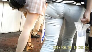 No.498 ピタッとエロ尻を黒スキニーで安定的に見せつけてくれるギャル姉さん , 激しく揺れる美女の出勤, 017 ピッタリ張り付くスキニー神尻 voyeur jp 3 (1)