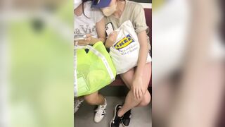 透き通るような色白ミニスカ女子大生 voyeur jp 2 (2)