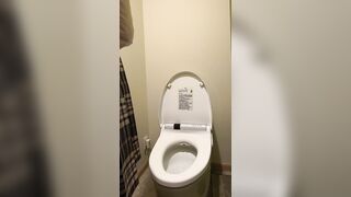 デパートのトイレでこっそりオナニーしちゃうJK jav jvip 6