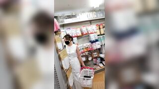BAN された投稿 ①, 【動画】靴屋のお仕事 vol.48 ★PREMIUM★, 店内逆さめくり4（お姉さん系ギャル8人分） voyeur jp 1 (1) 2