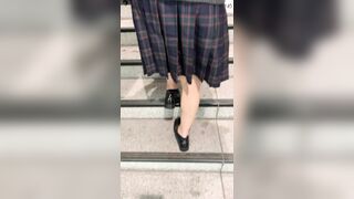 [4K動画][顔出し] 常に普通に見えちゃってるかわいい JD[ドアップあり]電車からの風景～, 撮影バレ！パンティ丸見え女子大生さんから視線が外せない voyeur jp 1 (6)