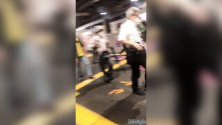 僕の友達は露出狂… 〜全員ガン見の激カワ痴女, 【マーメイドスカート】清楚系お姉さんの安産型のお尻(透け透けver), リクルートフェチ17, 【若いママ voyeur jp 3 (6)