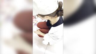 【ブラ外し有】ガチ盗〇！飲食店アル〇イトの着替えシーンをのぞき見してみませんかpart24 voyeur jp 3