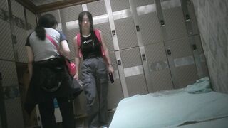 [独占オリジナルファイル]ウォーターパークの美女たちの着替えとシャワー㊙️ウォーターマークなしオリジナルファイルシリーズ[シーズン25] 1 ipcam (2)